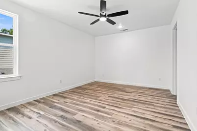 106 E Miller, Whitewright, TX 75491 - Photo 16