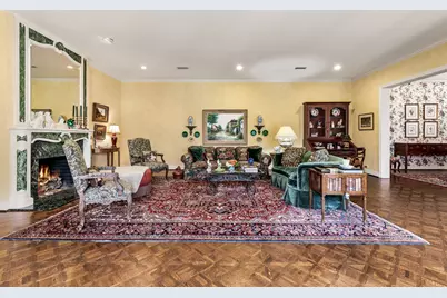 17 Stonecourt Circle, Dallas, TX 75225 - Photo 10