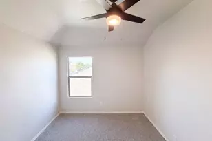 625 River Rock Dr, Azle, TX 76020 - Photo 14