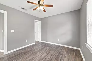 915 N Throckmorton St, Sherman, TX 75090 - Photo 18