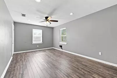 915 N Throckmorton Street, Sherman, TX 75090 - Photo 10