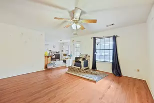 2111 Potter Ln, Mesquite, TX 75149 - Photo 4