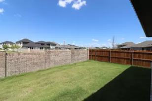 416 Honeyhill Dr, Princeton, TX 75071 - Photo 24