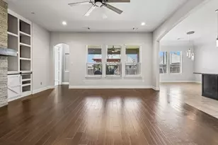 609 Richard St, Crowley, TX 76036 - Photo 4