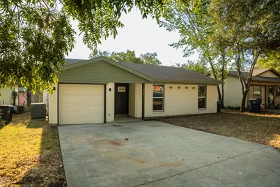 4741 McCart Avenue, Fort Worth, TX 76115 - Photo 6
