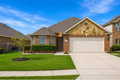 887 Woodrow Drive, Lewisville, TX 75067 - Photo 2