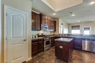 5041 Holliday Dr, Fort Worth, TX 76244 - Photo 6