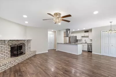 5561 Rutledge Drive, The Colony, TX 75056 - Photo 2