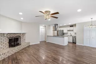 5561 Rutledge Dr, The Colony, TX 75056 - Photo 2