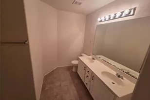 8422 Timberbrook Ln, Dallas, TX 75249 - Photo 16