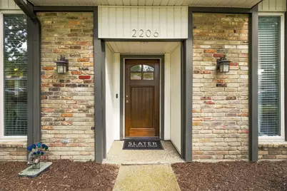 2206 Victoria Lane, Richardson, TX 75082 - Photo 2