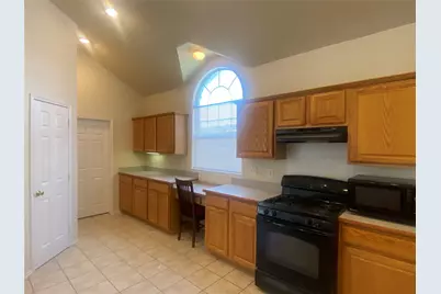 2917 Cheverny Drive, McKinney, TX 75070 - Photo 6