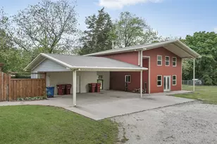 706 S Main St, Farmersville, TX 75442 - Photo 4