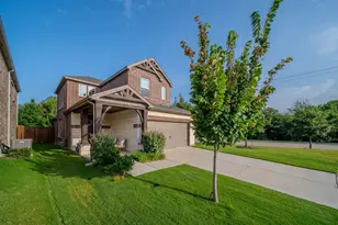 4629 Golden Gate Wy, Garland, TX 75043 - Photo 2