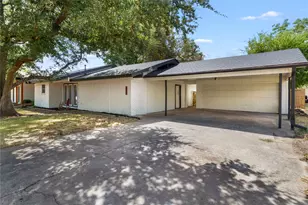 221 Laurel Ln, Fairfield, TX 75840 - Photo 30