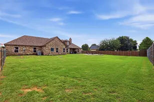 2425 Pecan Springs Rd, Cleburne, TX 76031 - Photo 34