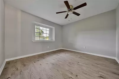 10071 Woodhollow Drive, Conroe, TX 77385 - Photo 12