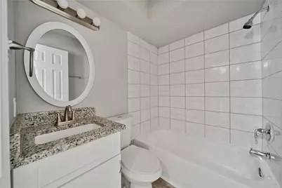 10071 Woodhollow Drive, Conroe, TX 77385 - Photo 18