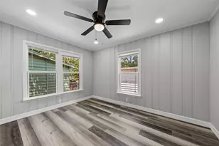4529 Sanger Ave, Waco, TX 76710 - Photo 12