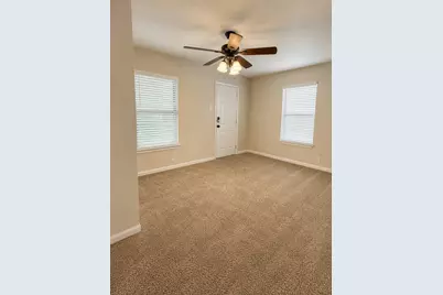 209 N 4th Street, Midlothian, TX 76065 - Photo 10