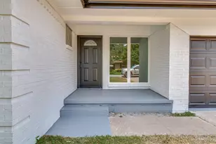 1208 N Grant Dr, Sherman, TX 75092 - Photo 2