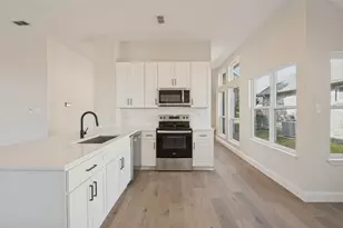 5849 Baker Dr, The Colony, TX 75056 - Photo 8