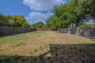 807 Dr Martin Luther King Jr Blvd, Waxahachie, TX 75165 - Photo 18