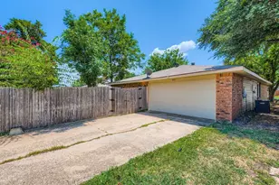9117 Fairmont Cir, Rowlett, TX 75088 - Photo 18