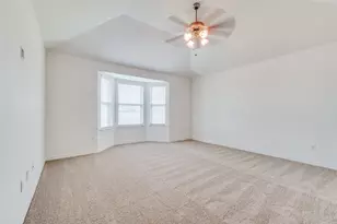 905 Meadowedge Ln, Denton, TX 76207 - Photo 12