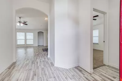 905 Meadowedge Lane, Denton, TX 76207 - Photo 4