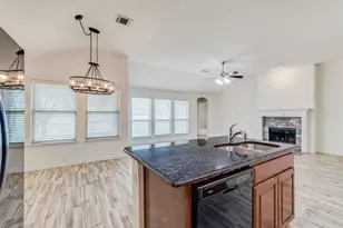 905 Meadowedge Ln, Denton, TX 76207 - Photo 8