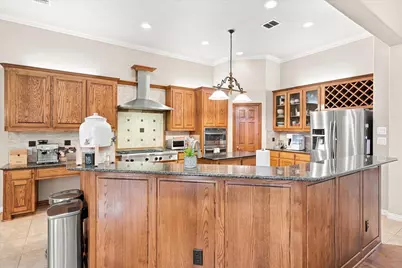 6769 Canal Court, Grand Prairie, TX 75054 - Photo 12