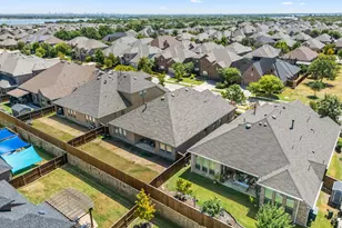 9901 Trinity Dr, Little Elm, TX 75068 - Photo 30