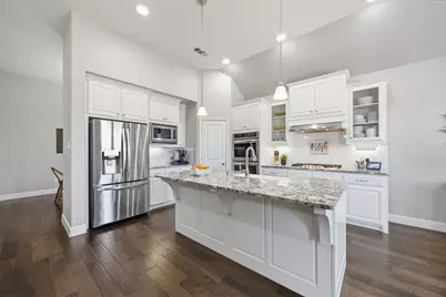 9901 Trinity Drive, Little Elm, TX 75068 - Photo 10