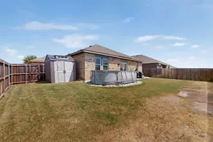 300 Concho River Dr, Glenn Heights, TX 75154 - Photo 30