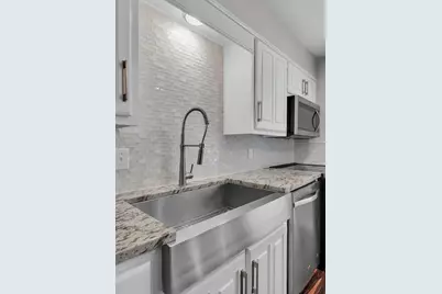 1362 S 12th Street #22, Waco, TX 76706 - Photo 12