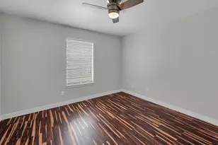 1362 S 12th St, Waco, TX 76706 - Photo 18