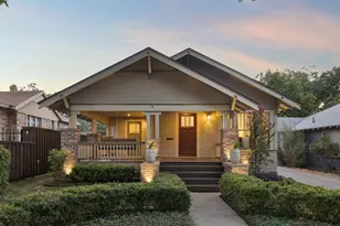 1011 Woodlawn Ave, Dallas, TX 75208 - Photo 2
