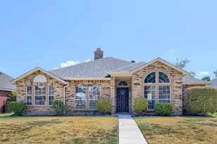 920 Jacksonhole Ln, Mesquite, TX 75149 - Photo 1