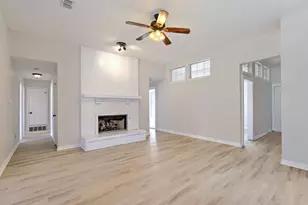 920 Jacksonhole Ln, Mesquite, TX 75149 - Photo 4