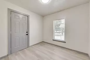 5304 Notre Dame Ave, River Oaks, TX 76114 - Photo 12