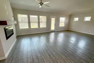 104 Tioga Cir, Waxahachie, TX 75165 - Photo 4