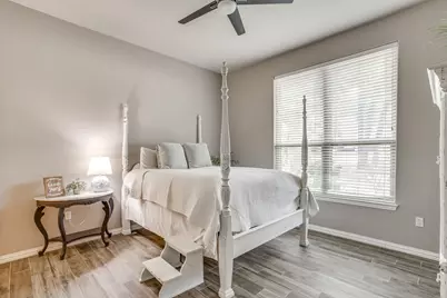 910 Royal Court, Burleson, TX 76028 - Photo 34