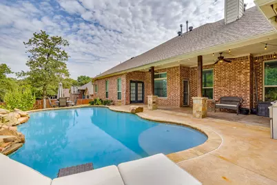 910 Royal Court, Burleson, TX 76028 - Photo 4