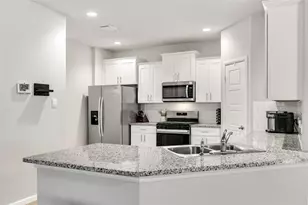 6729 Windfall Dr, Fort Worth, TX 76135 - Photo 10