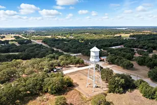 123 Cliffview Dr, Nocona, TX 76255 - Photo 1