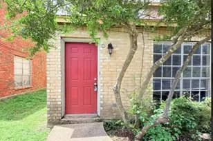 512 Rita Ln, Arlington, TX 76014 - Photo 2