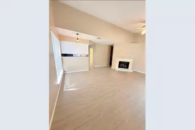512 Rita Lane, Arlington, TX 76014 - Photo 4