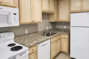 2016 Paisley Dr, Arlington, TX 76015 - Photo 6