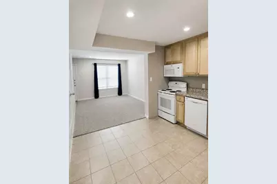 2016 Paisley Drive #E, Arlington, TX 76015 - Photo 4